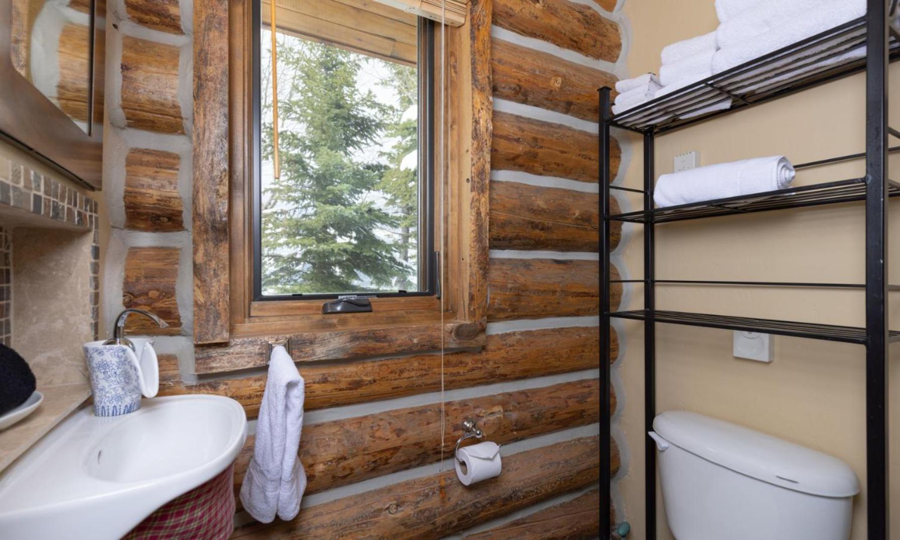 Cowboy Heaven Cabin 13 Bandit Big Sky Exterior foto