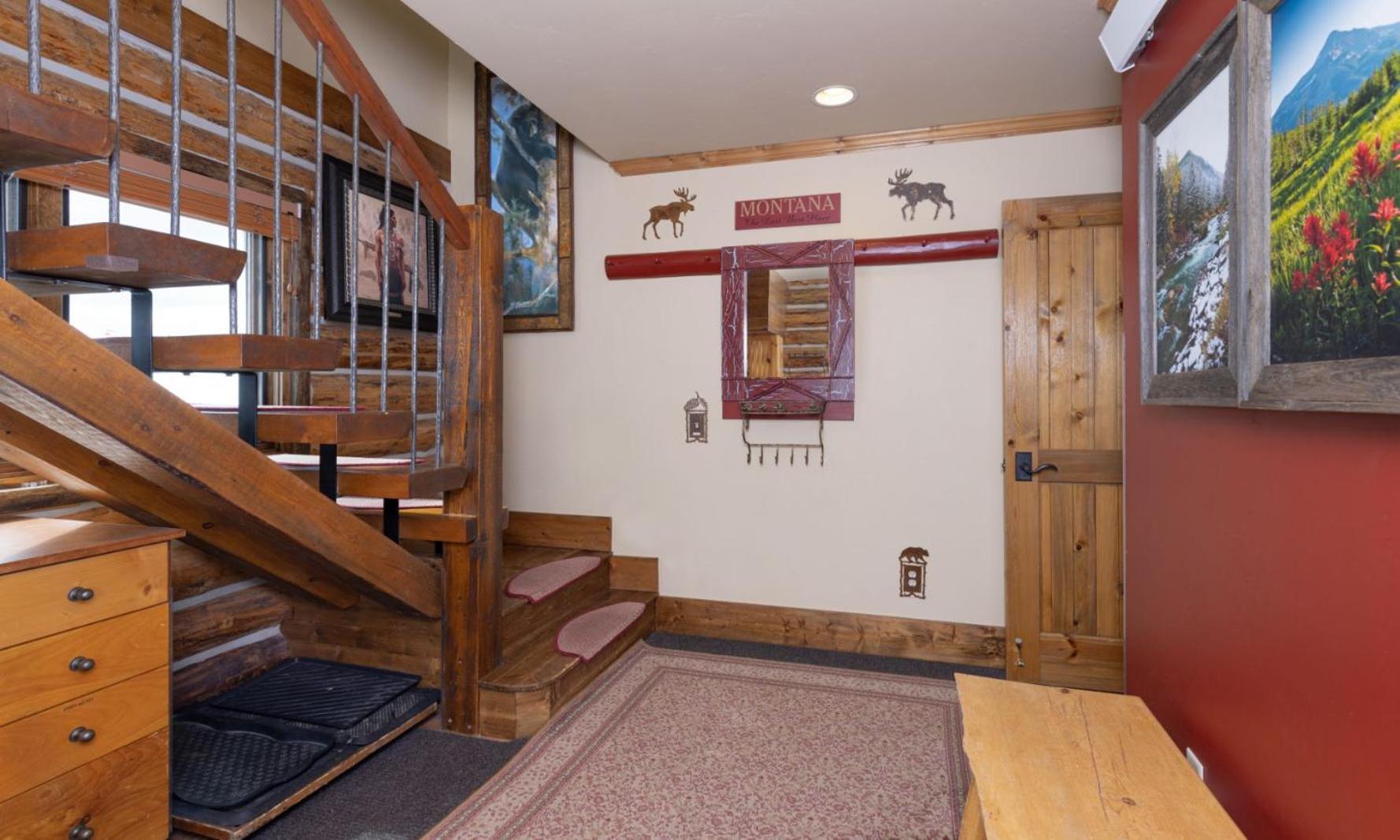 Cowboy Heaven Cabin 13 Bandit Big Sky Exterior foto